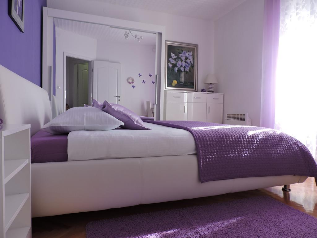 Apartments & Rooms Trogir Stars Free Parking Exterior photo